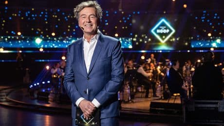 Bert van Leeuwen (65) maakt theaterversie van tv-hit Het familiediner