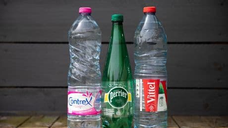 Eaux minérales Nestlé : « L’État a systématiquement bafoué les intérêts des consommateurs »