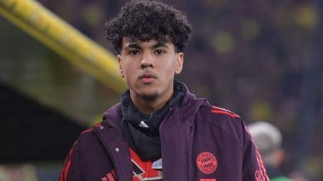 FC Bayern: Adam Aznou will den Rekordmeister wohl verlassen