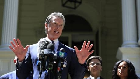 California governor threatens "trigger" redistricting plan based on what Texas GOP decides