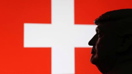 Droits de douane : la Suisse durement touchée, des industriels exhortent le gouvernement à négocier