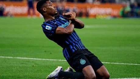 Inter Milan star drops Premier League hint after Manchester United transfer links