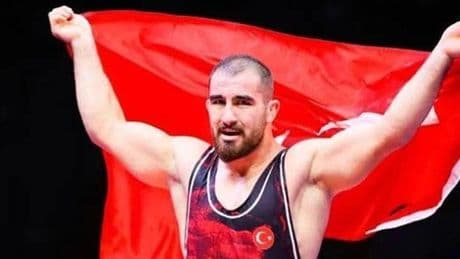 FEYZULLAH AKTÜRK KİMDİR? Kırkpınar Yağlı Güreşleri Pehlivanı Feyzullah Aktürk Kaç Yaşında, Nereli? İşte 42. Şuhut Karaadilli Yağlı Güreşleri Başpehlivanı Feyzullah Aktürk'ün Kariyeri