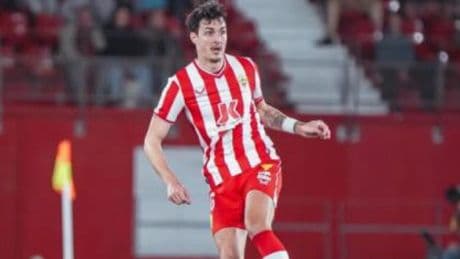 Radovanovic rescinde su contrato con el Almería