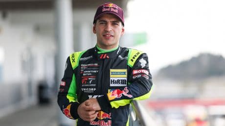 Ayhancan Güven, DTM'nin 6. ayağının ilk yarışını kazandı