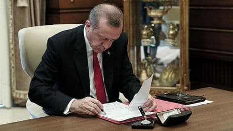 Erdoğan'dan şehit ailelerine AKP logolu mektup