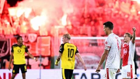 Was ich bei RWE gegen den BVB sah, ist bei normalen Spielen heute undenkbar