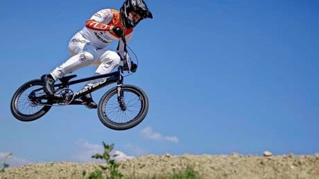 BMX’er Niek Kimmann na hartprobleem weer terug in training: ’Geweldig om weer zenuwen te voelen’