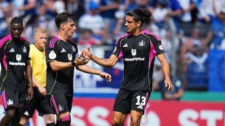 Blamage gegen Fünftligisten abgewendet – Desolater HSV quält sich in die nächste Runde