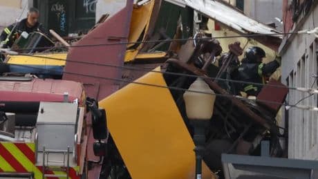 DIRECT. Déraillement du funiculaire de Lisbonne: les secours annoncent que "des étrangers" figurent parmi les victimes