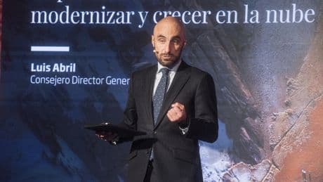 La salida de Abril ahonda la necesidad de relevos en la cúpula de Indra y devuelve el futuro de Minsait al foco