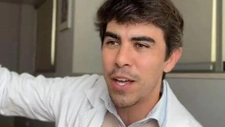 Alejandro Martínez, psiquiatra: "Calma tu ansiedad en tan solo unos minutos con esta sencilla técnica en España"