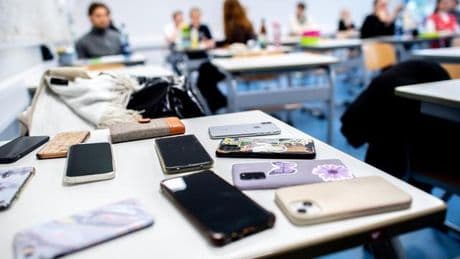 Soziale Medien: Lehrerverband lehnt Altersgrenze für soziale Medien ab