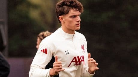 <p>Leoni, Slot gi&agrave; pazzo: &quot;Sembra al Liverpool da una vita e ha solo 18 anni, impressionante&quot;</p>