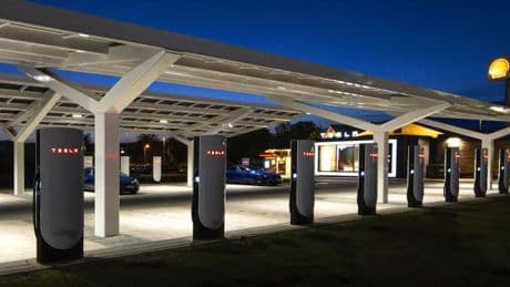 Wie das E-Auto-Problem die Mittelstands-Tankstellen immer stärker unter Druck setzt