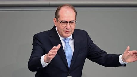 „Deutschland nur noch Platz 3 der Zielländer“ – Dobrindt feiert Migrationswende