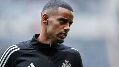 Arsenal's two-word response to hijacking Liverpool's Alexander Isak transfer