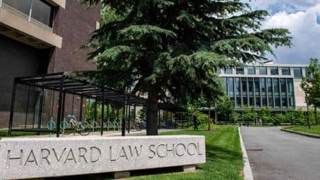 Harvard-Universität verklagt US-Regierung wegen Streichung von Milliardenzuschüssen