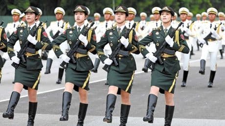 Parate, supercaccia e AI militare: l’ascesa della forza armata cinese