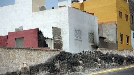 El juez deja en libertad al joven acusado de quemar viva a una menor en Las Palmas: "Quiso ayudarla"