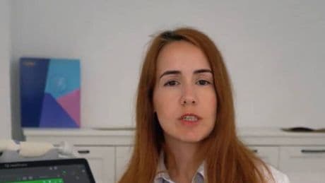 Carme Díaz, ginecóloga: "Hay casos en los que el aborto se produce porque hay un problema genético en el esperma"