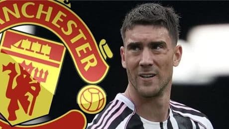 &quot;Vlahovic in cima alla lista del Manchester United&quot;: il calciomercato Juve si accende con la Premier