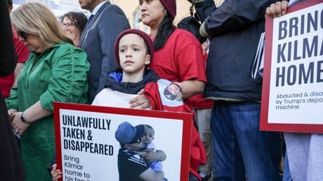 Ábrego García's release delayed over deportation concerns