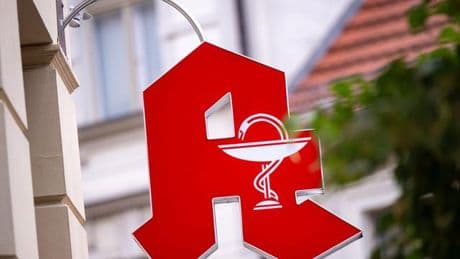 Polizeieinsatz: Apotheken in Potsdam durchsucht