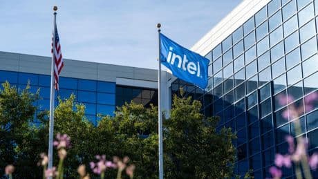 El Gobierno de Estados Unidos estudia comprar un 10% de participación en Intel