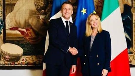 Meloni ve Macron, İtalya'da bir araya geldi