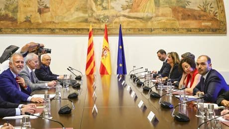 Por qué el pacto con Cataluña "dinamitará" el sistema tributario: menguará los recursos del Estado y creará "ciudadanos de primera y de segunda"