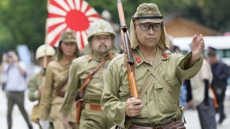 Las heridas incurables que deja el revisionismo histórico de Japón cuando se cumplen 80 años de su rendición en la Segunda Guerra Mundial