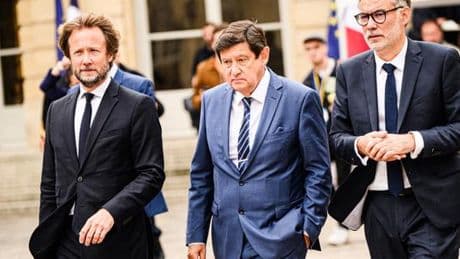 Entre François Bayrou et le PS, une histoire de rendez-vous manqués