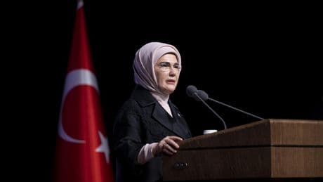 Emine Erdoğan: Yaşlı ve yalnızlaştırılmış bir dünya, insanlığın kaderi olmamalıdır