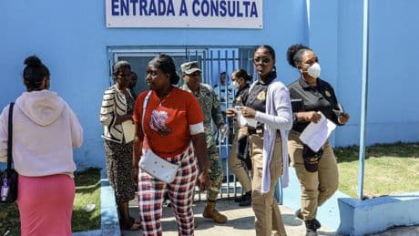 Dominican Republic expels hundreds of pregnant women to Haiti, says UN