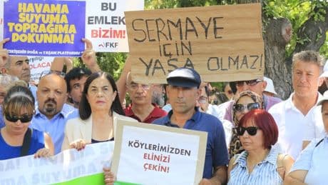 Köylülerden kamuoyuna açık mektup: Yasa tasarısı geri çekilene kadar buradayız