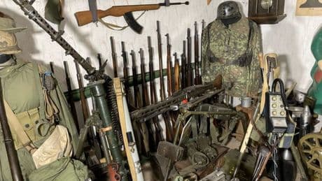 In Bayern: Ordnungsamt entdeckt Waffenarsenal bei Senioren