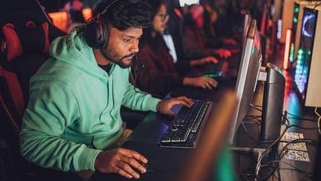 Unlocking Growth: How E-Commerce Can Tap Into In-Game Economies