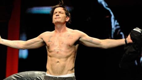 US-Schauspieler: "Mit HIV kommt man leichter klar": Charlie Sheen bereut seine Tattoos