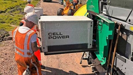 Honderden zware batterijen uit Haarlemse fabriek helpen tegen stroomgebrek: ’Pas het begin’