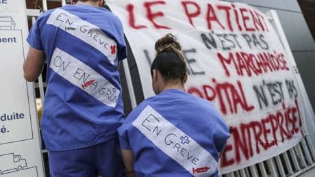 "La rentrée va être chaude": au bord de l'implosion, le secteur de la santé se mobilise contre le budget de Bayrou