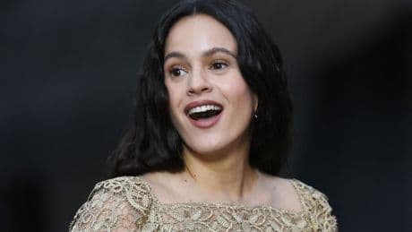 El historial amoroso de Rosalía y el nuevo hombre que ocupa su corazón