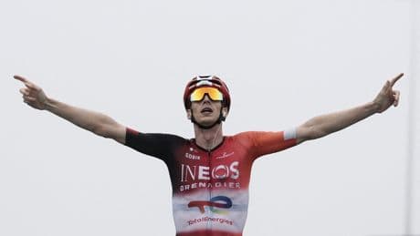 Tour de France : Arensman s’impose à Luchon-Superbagnères, Pogacar grappille (encore) du temps sur Vingegaard