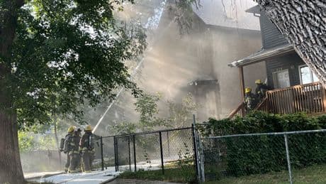 Winnipeg firefighters tackle Elgin Avenue house fire Wednesday morning