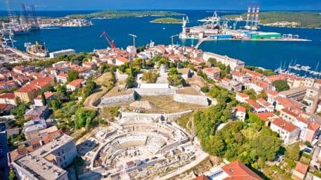 Croatian beach city with ‘perfect’ summer temperatures gets new Jet2 flights from the UK