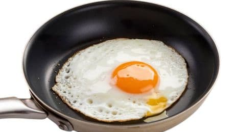 Fried eggs taste 'the best' if one 'uncommon' ingredient is added, chef raves