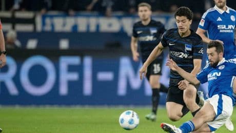Veröffentlichung vorab: Schalke gegen Hertha – Traditionsduell zum Zweitliga-Auftakt
