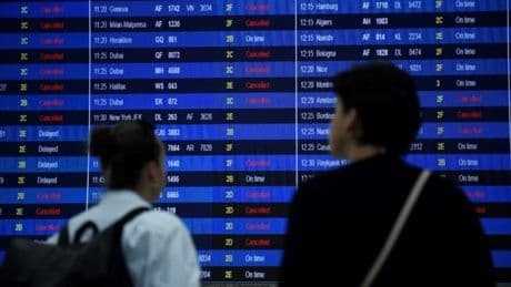 Entre les retards et les annulations de vols, quelles ont été les destinations les plus compliquées à rejoindre en avion cet été?
