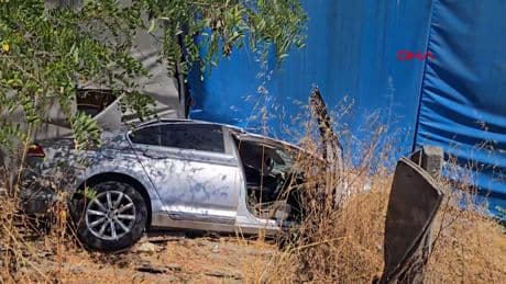 Adres Sultanbeyli: Otomobil ağaçlık alana savruldu