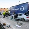 Man in gestolen auto scheurt met 240 km/u door Nederland, agent schiet tijdens achtervolging